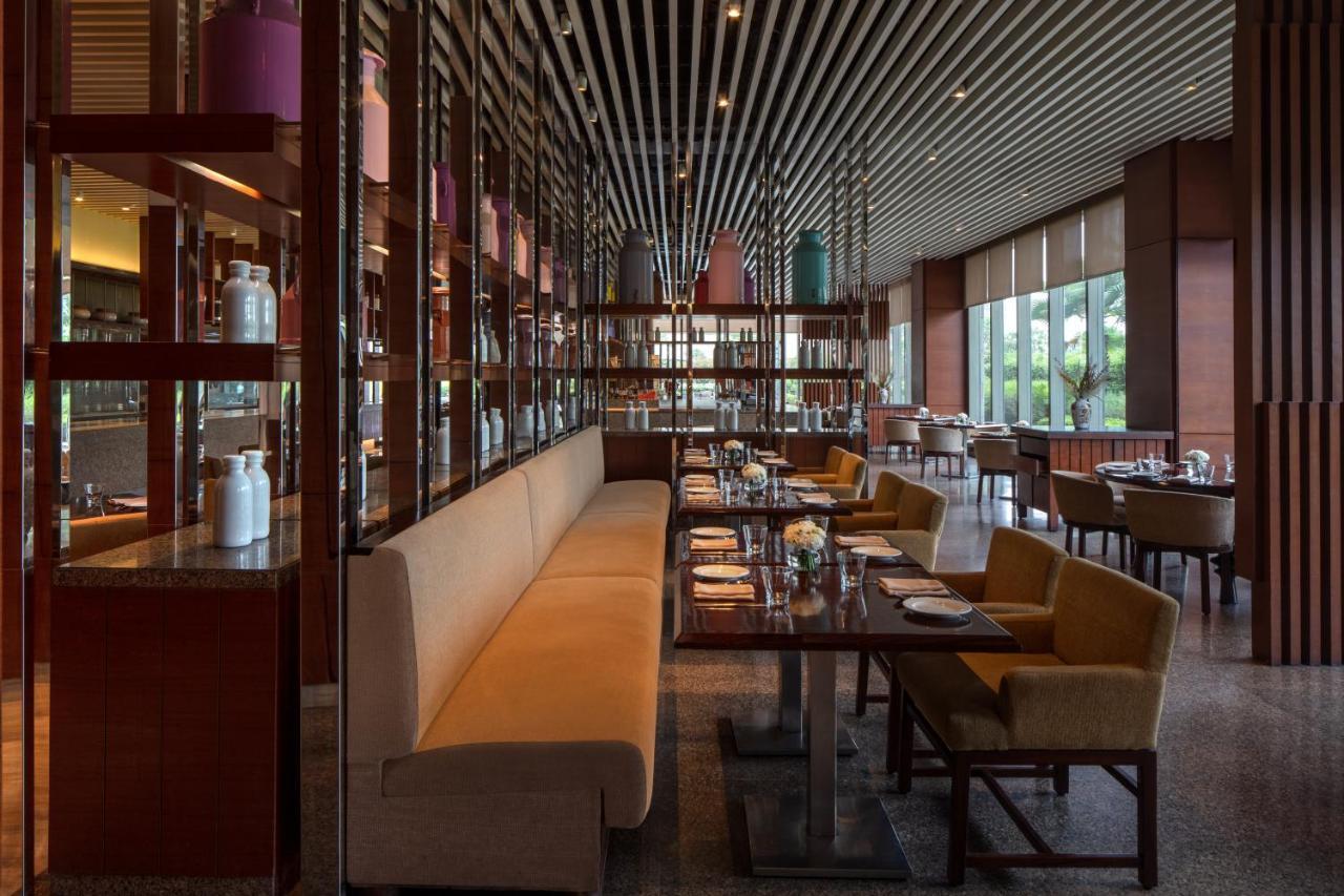 Hyatt Regency Chandīgarh エクステリア 写真 The restaurant