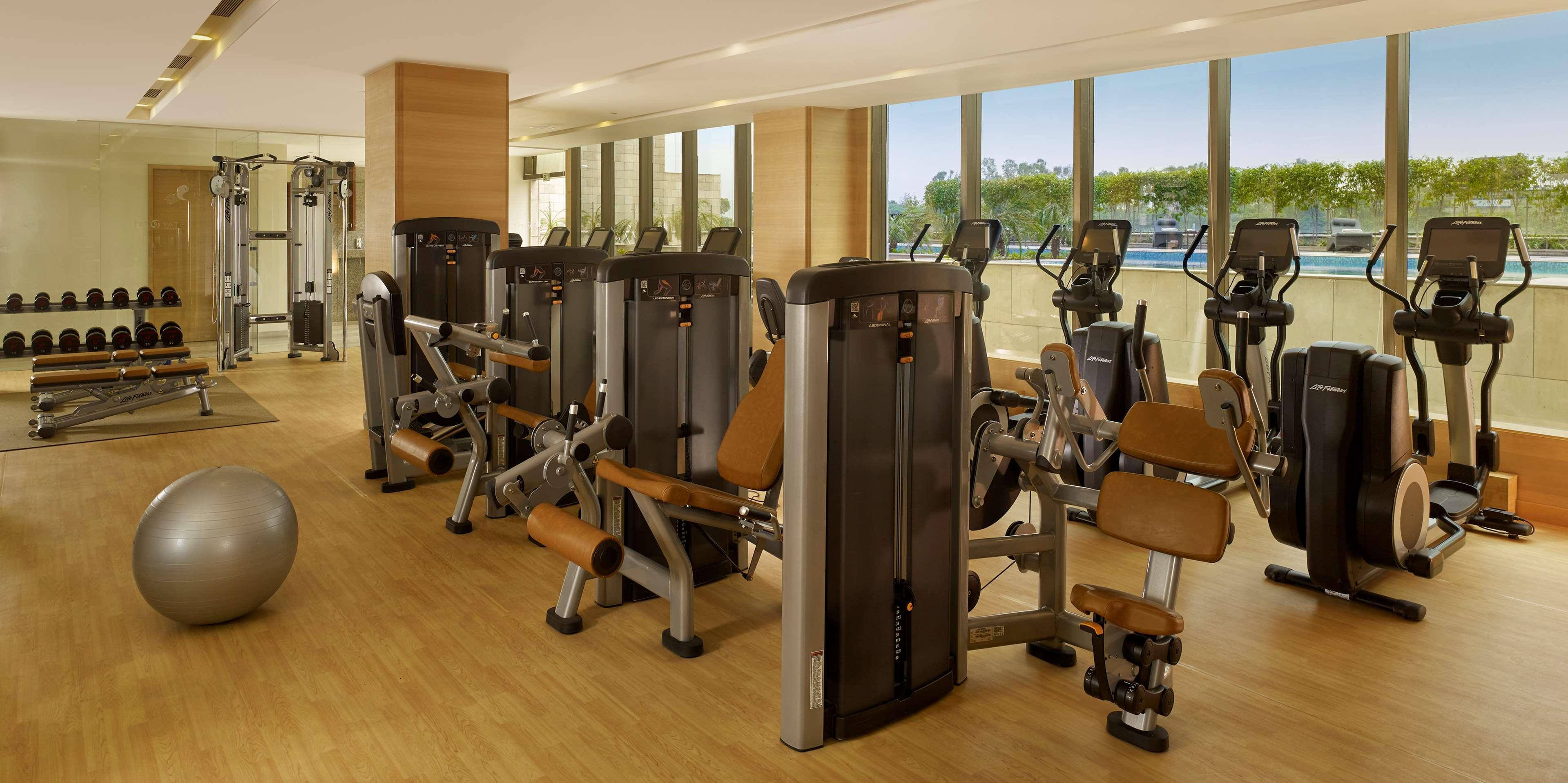 Hyatt Regency Chandīgarh エクステリア 写真 The gym at the Westin